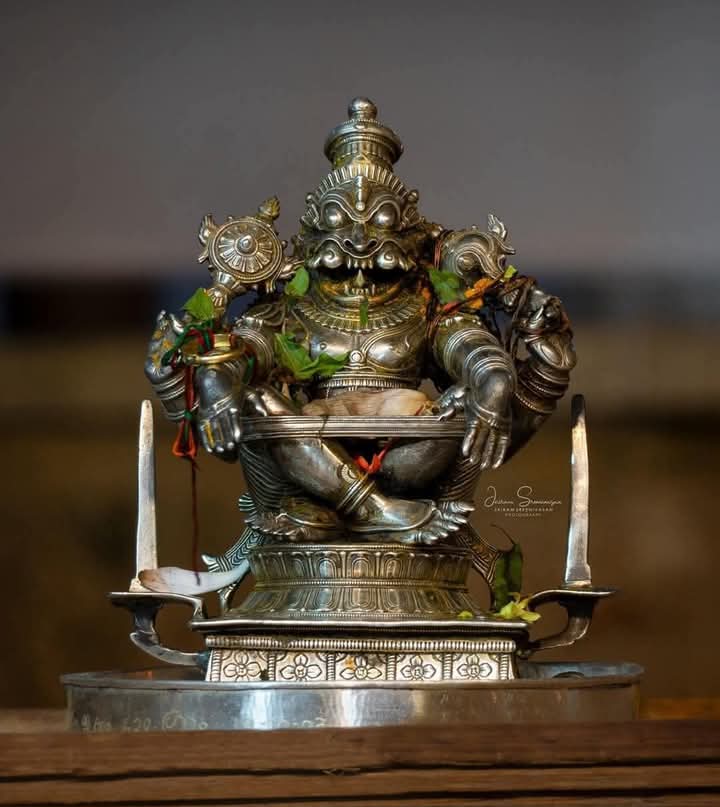 Lord Yoga Narasimhar Main Temple Vigraham, Kerala